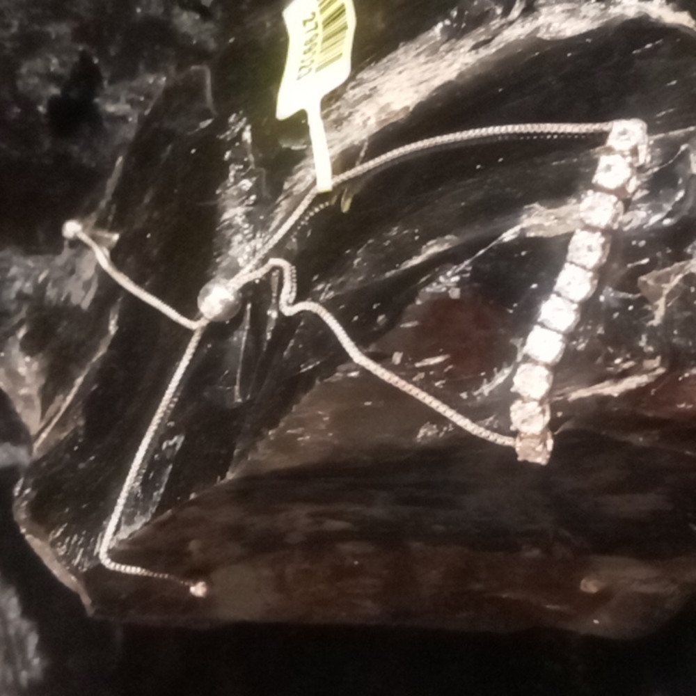 Cz slide bracelet in 925 sterling silver. Fits up to size 10. Nwt